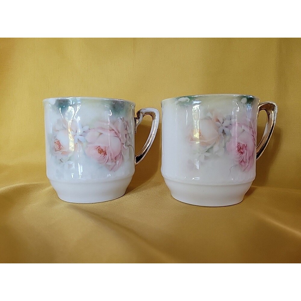 2 Vintage HAND PAINTED w  Flowers Roses Mugs with Gold Handle 8oz Cups